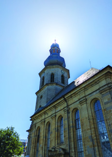 Kirche auf Reisen - Bild